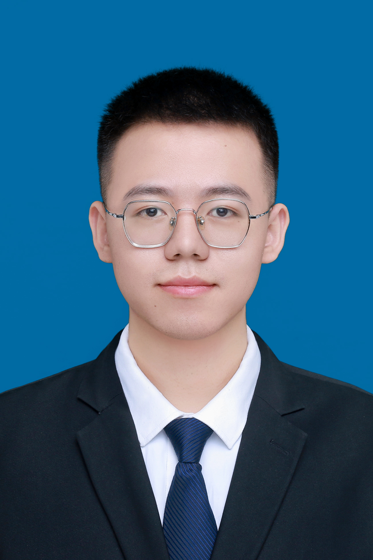 孙伟杰 硕士研究生.jpg